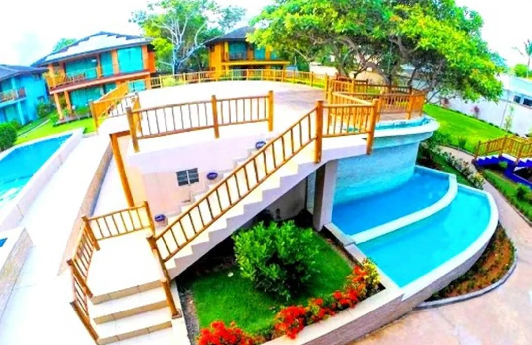 Bella Vista Village-1