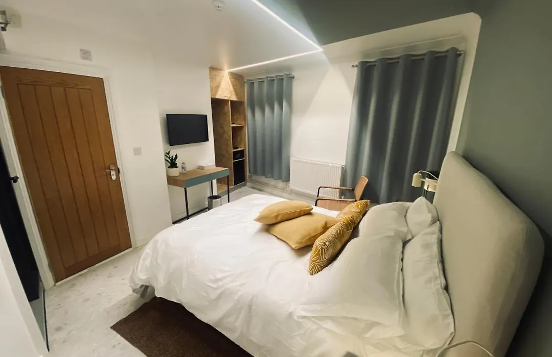 Station Rooms-1