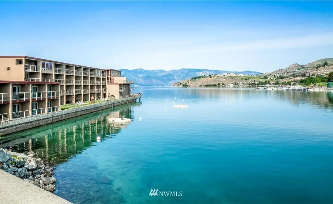 Grandview Lake Chelan- Waterfront View, Pool, Hot Tub, Golf, 1 Min To Downtown-1