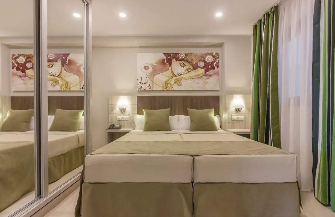 Klayman Diamond Aparthotel-1