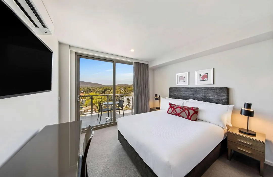 Adina Serviced Apartments Canberra Dickson-1