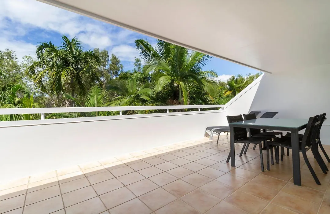 The White House Port Douglas-1