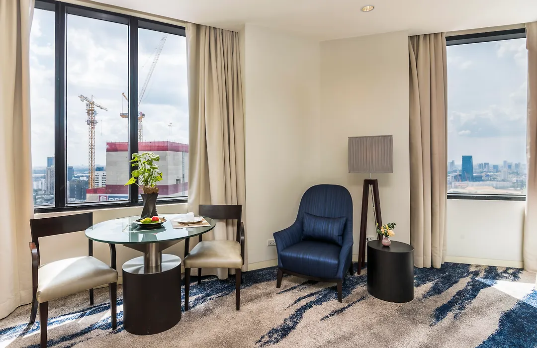 Emporium Suites By Chatrium-1