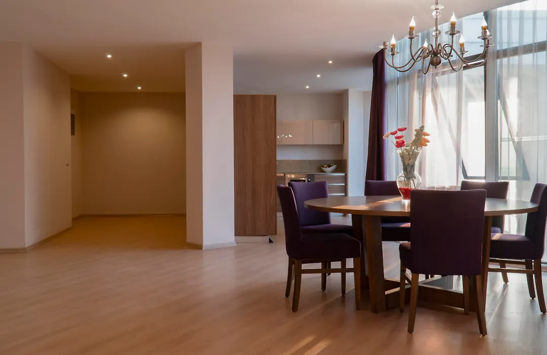 Ladies Beach Suite Hotel-1