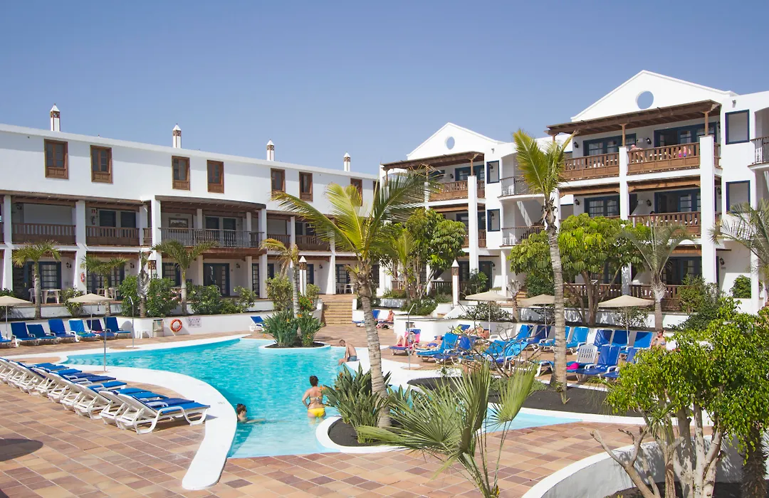 Nazaret Apartments-1