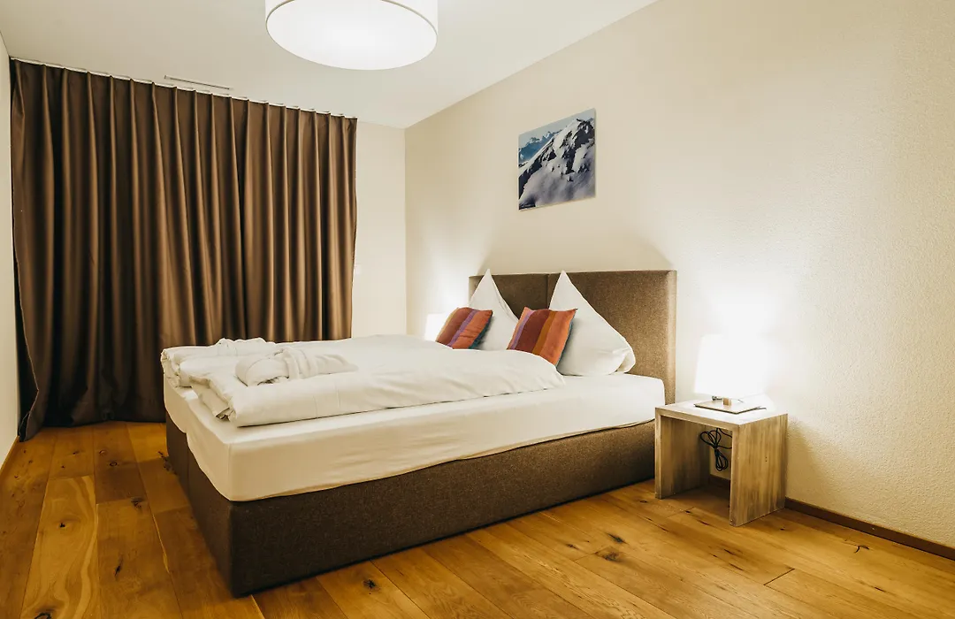 Peaks Place Apartments & Spa-1