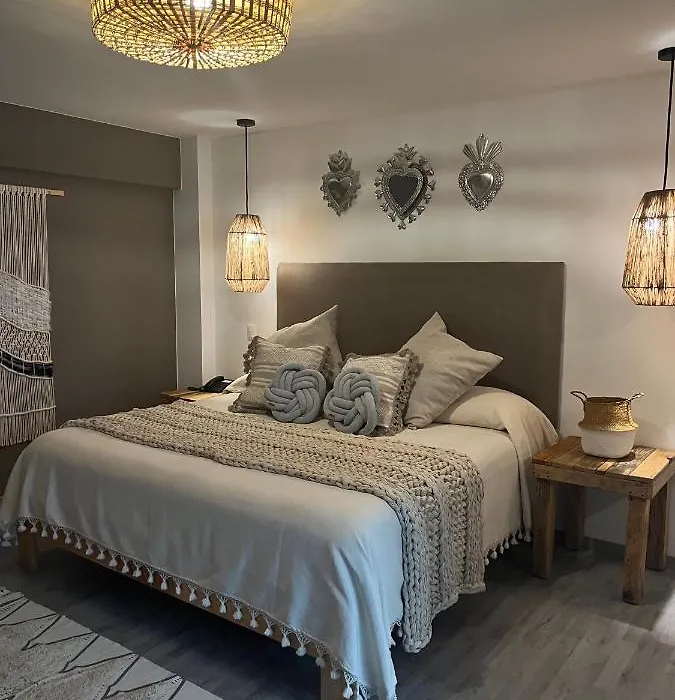 Zen Suites By Regente-1