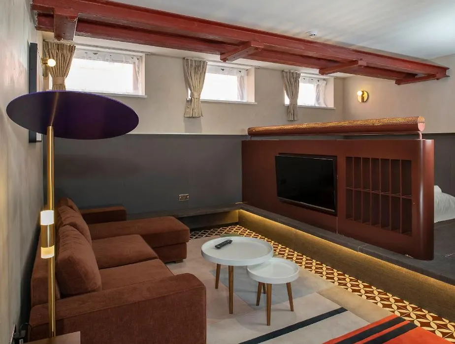 Trueman Court Luxury Serviced Apartments-1