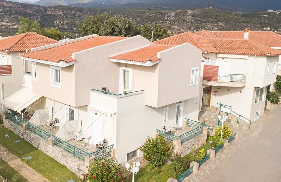 Remvi Hotel - Apartments-1