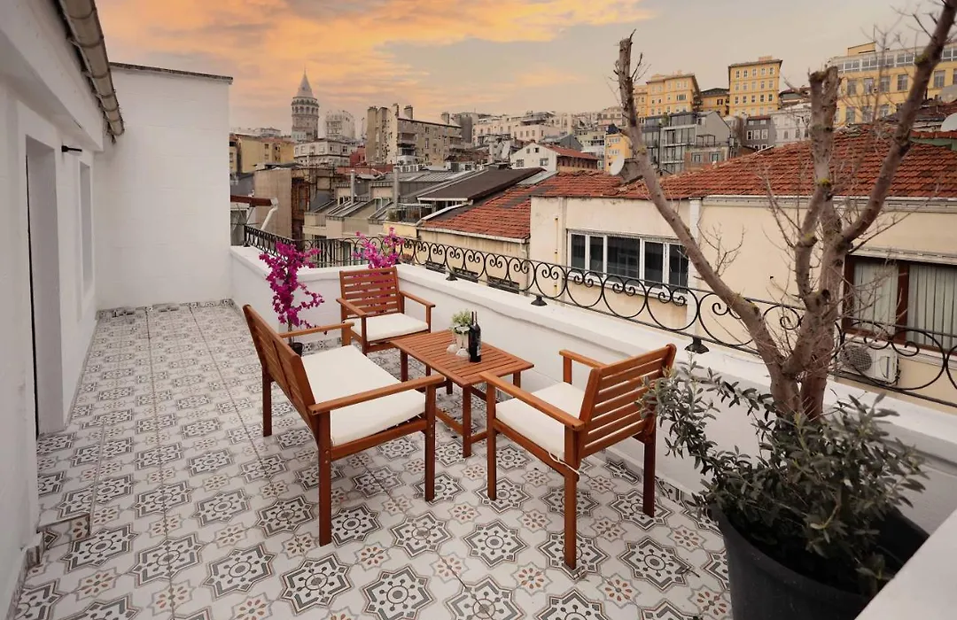 Selvese Suites, Serviced Living In Galata-1