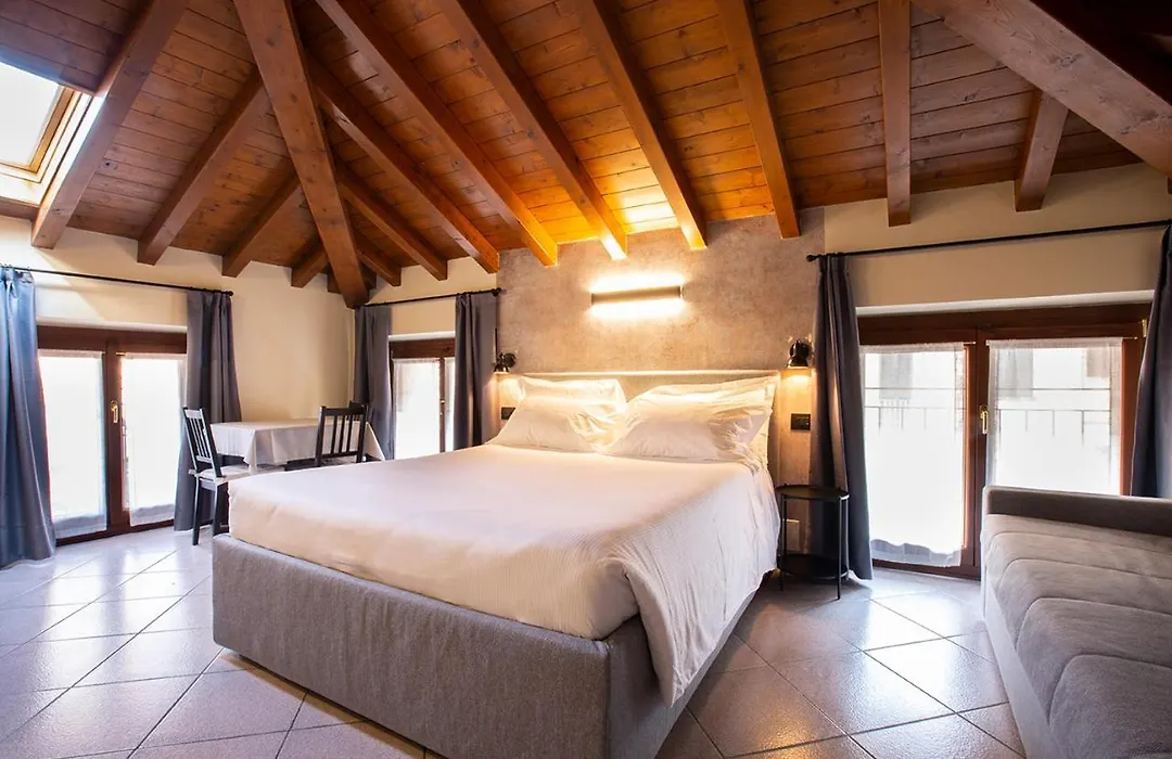 Antico Pozzo Apartment-1