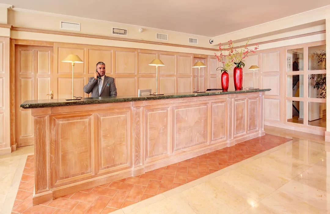 Grupotel Macarella Suites & Spa-1
