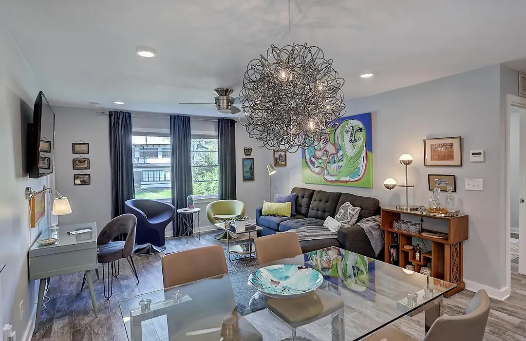 The Home Collection Clt: 510 Queens-1