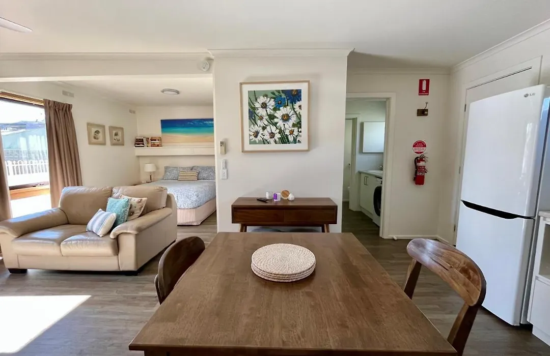 Gowings Of Mallacoota-1