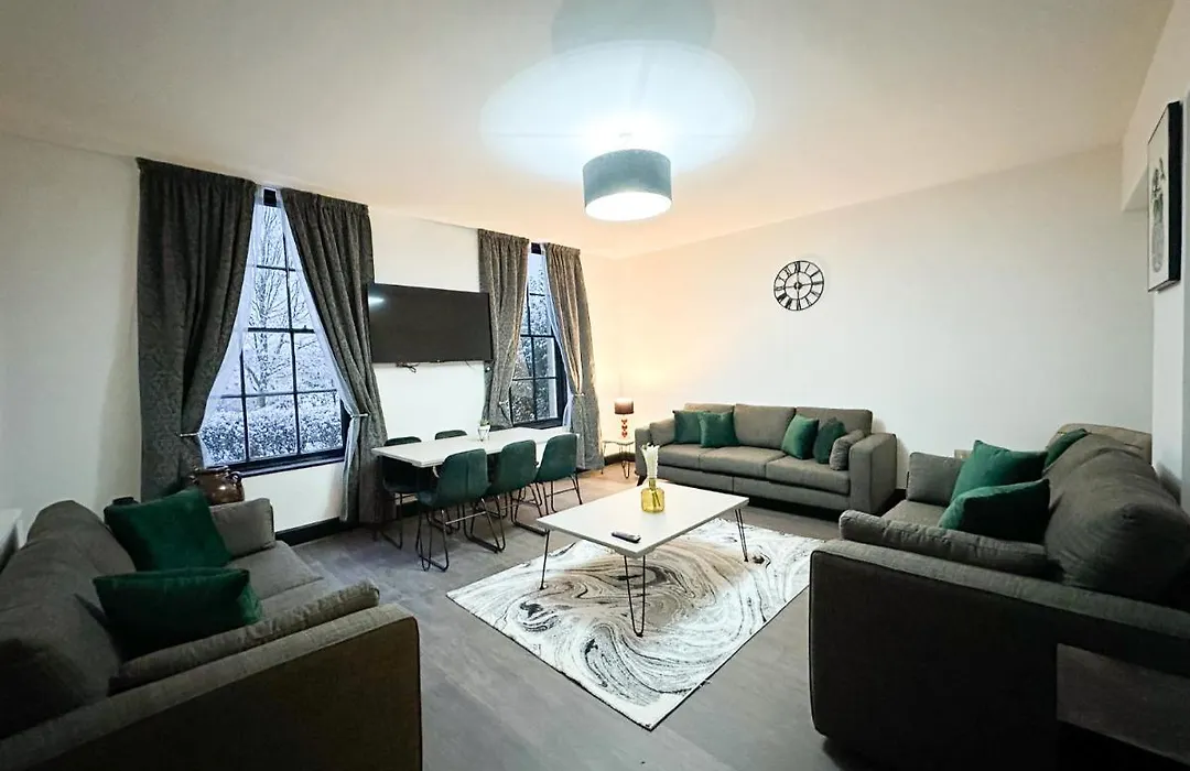 Mulberry Aparthotel-1