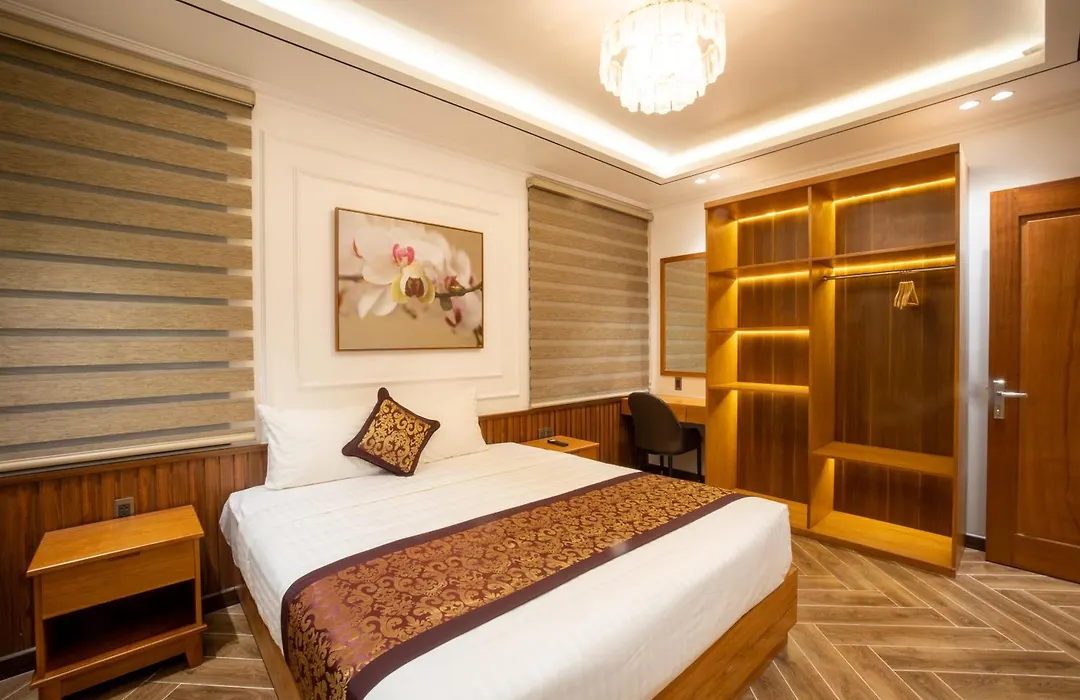 La Fleur Premium Central Apartment Hotel-1