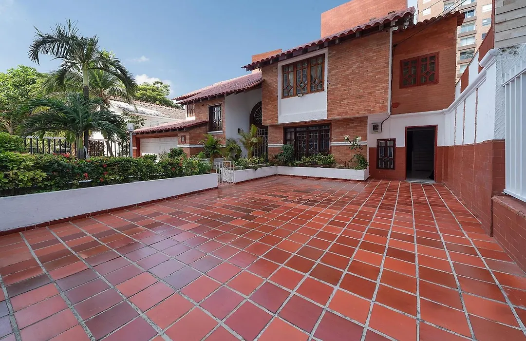 Villa Santos Apartaestudios-1