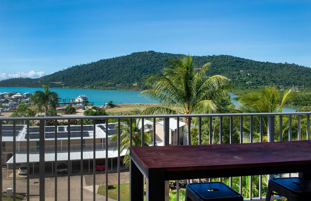 Coral Sea Vista Apartments-1