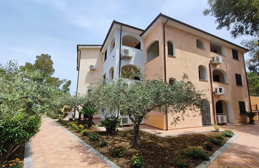 Residence Cala Liberotto-1