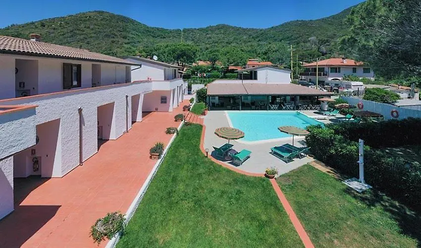 Elba Island Resort Pool & Tennis-1