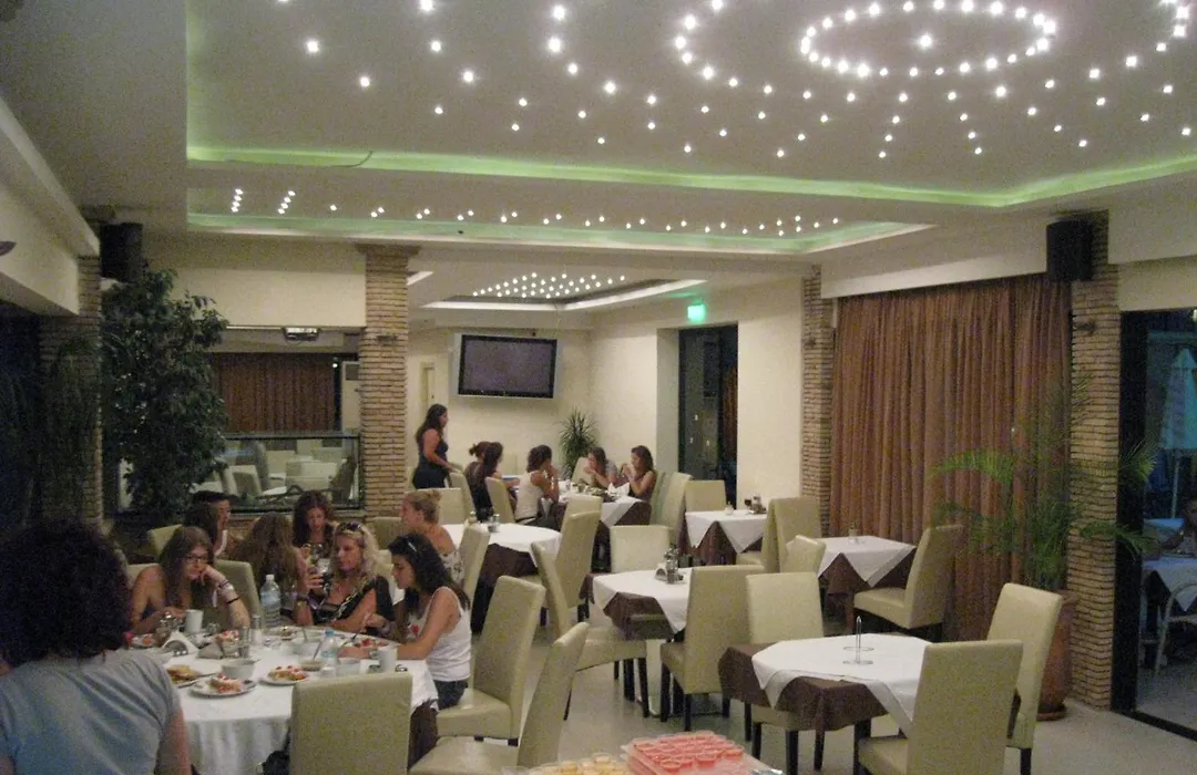 Zante Plaza Hotel & Apartments-1
