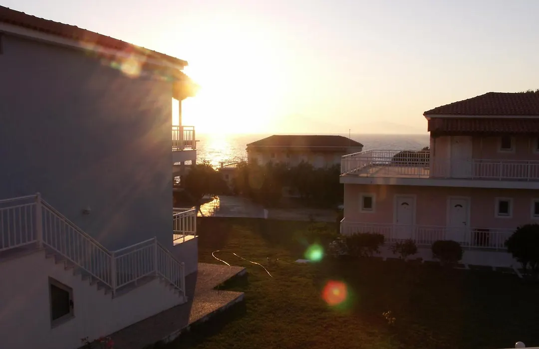 Kastro Beach Hotel-1