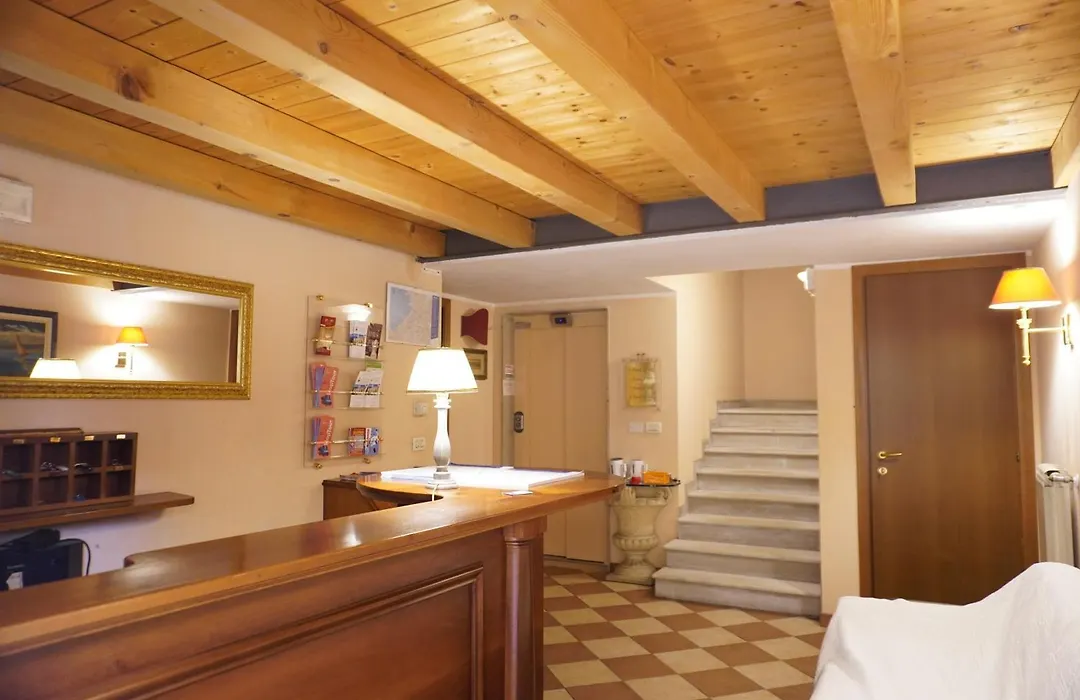 Trauner Rooms Collection-1