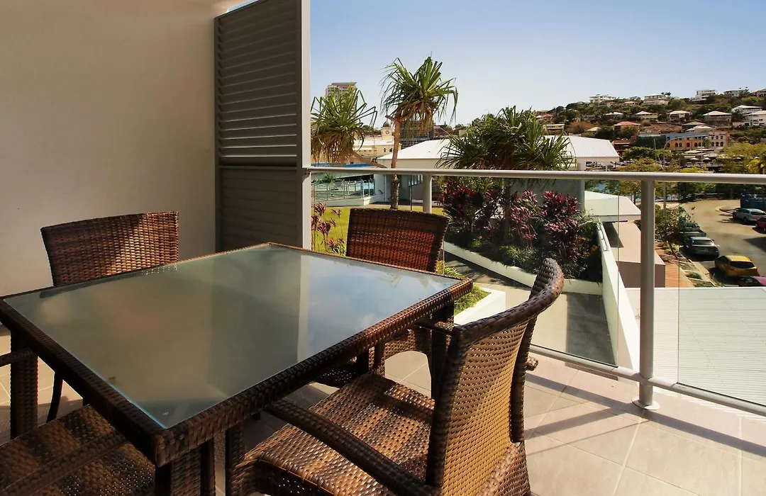 Oaks Townsville Gateway Suites-1