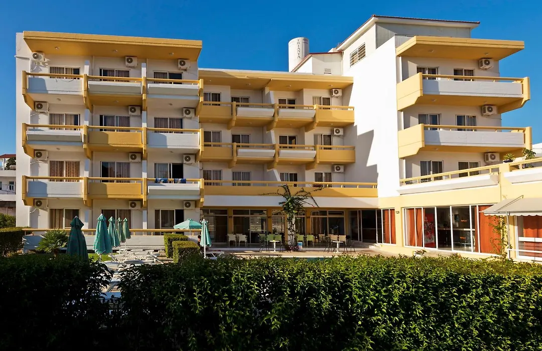 Trianta Hotel Apartments-1