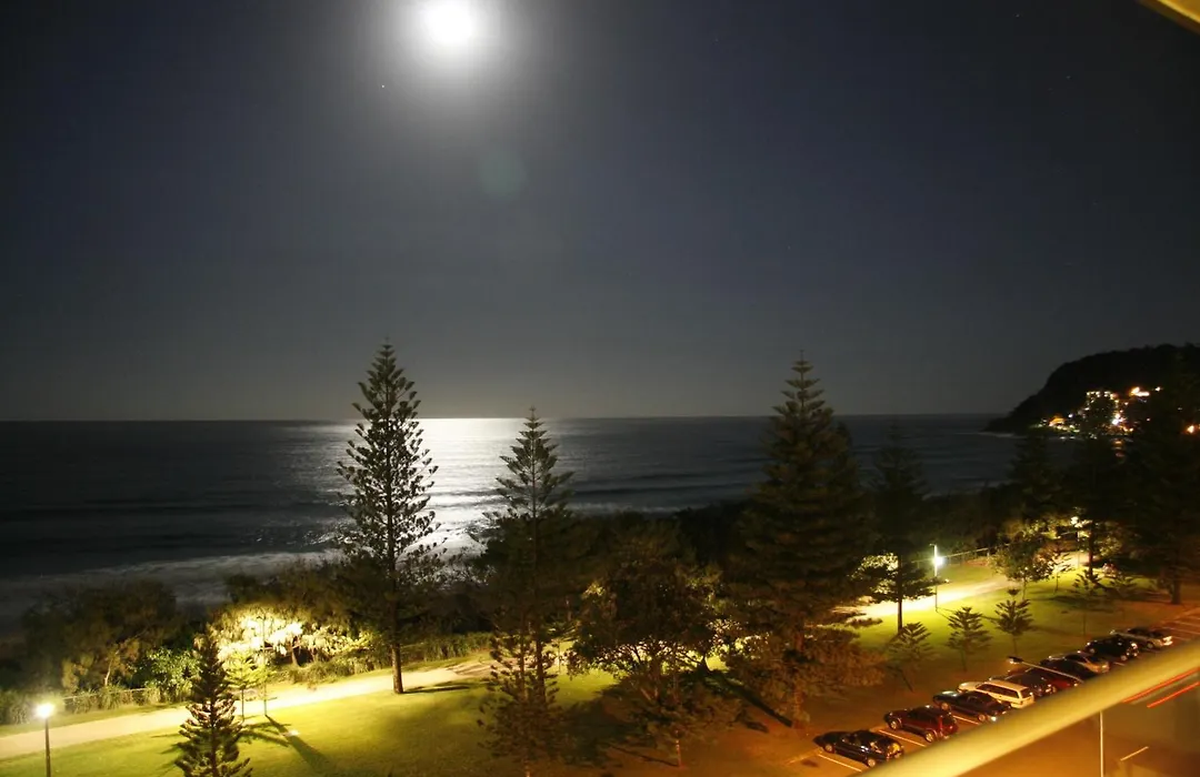 Wyuna Beachfront Holiday Apartments-1