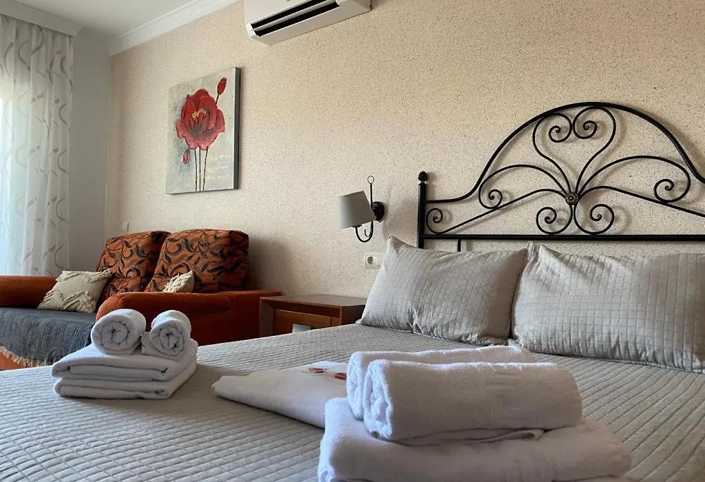 Apartamentos Benal Beach Group-1