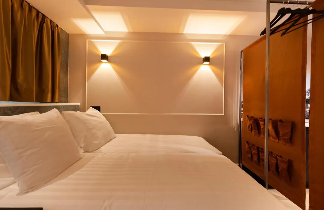 Midtown Hotel Royal Room-1