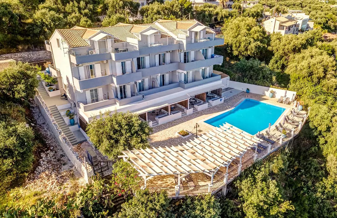 Oceanis Rooms Apartments-1