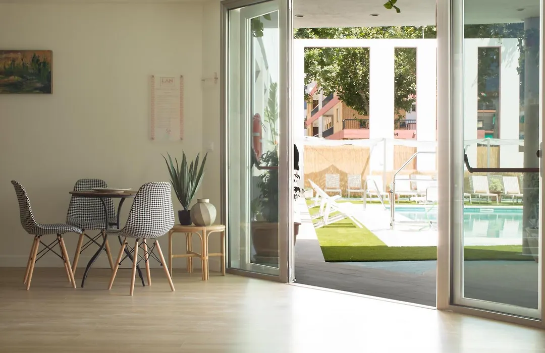 LAN Suites Antilla Playa-1