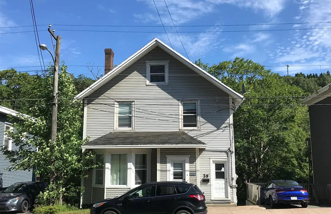 Midstream Manor Unit 1, Studio-1