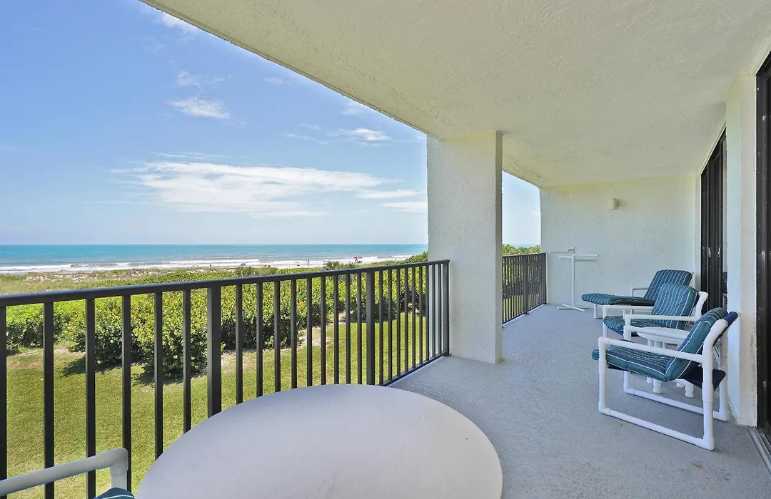 Cape Winds Resort-1