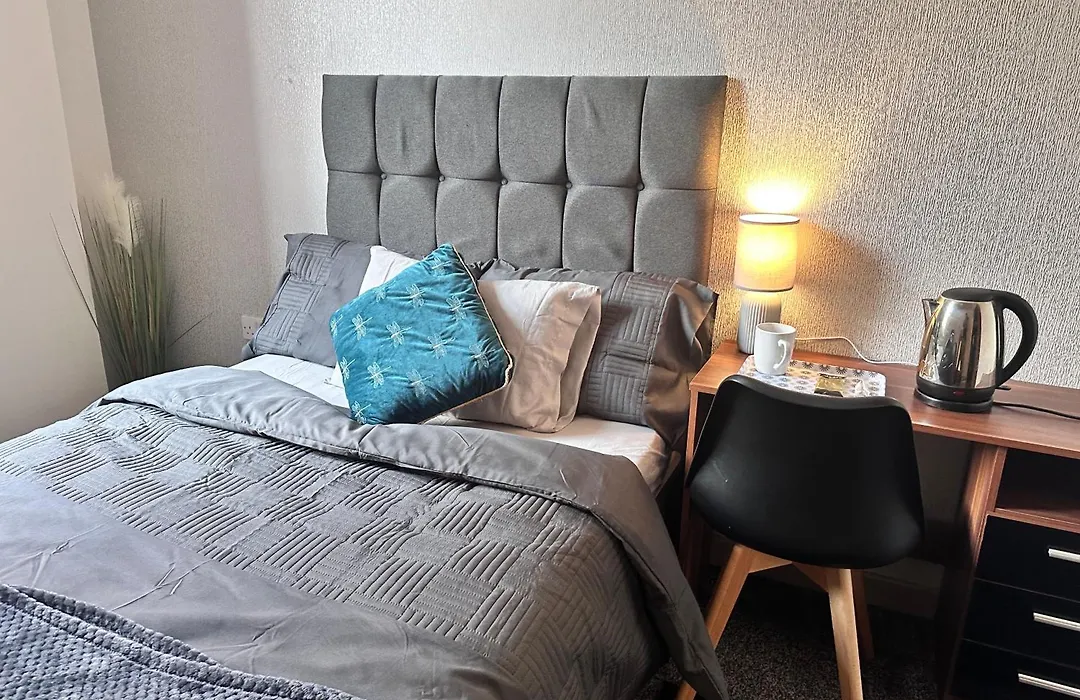 Adelphi Rooms Students Accommodation-1