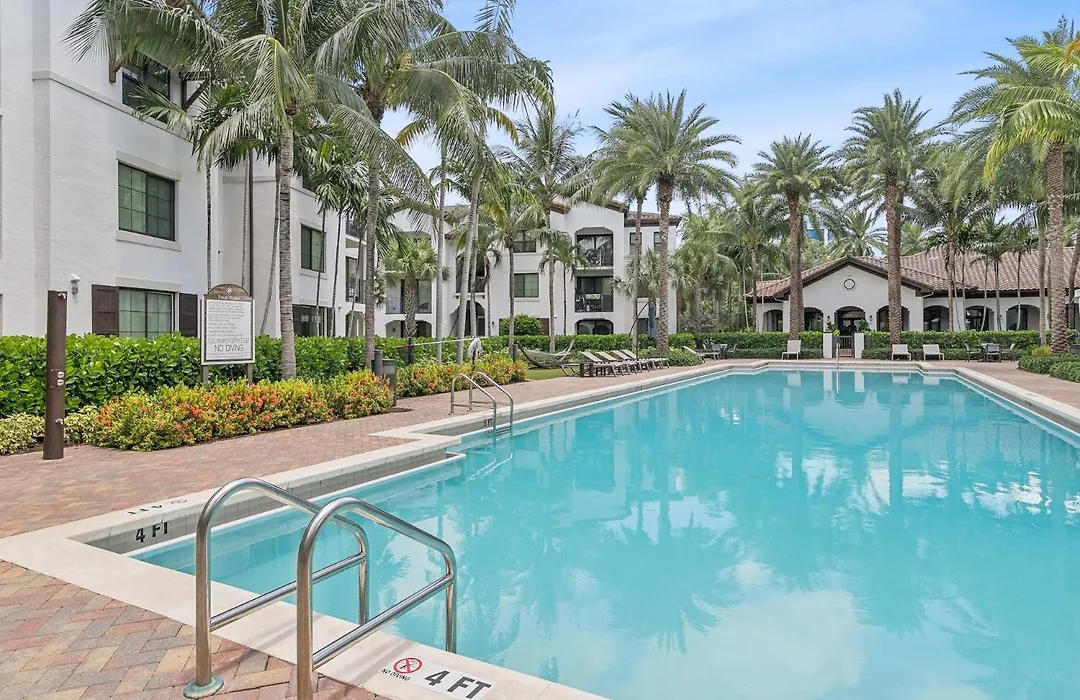 Kasa Hollywood Fort Lauderdale-1