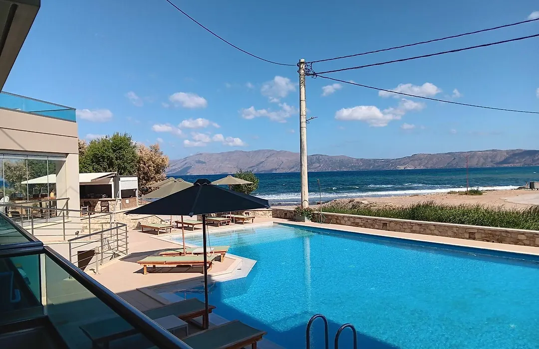 Nautilus Bay Hotel-1