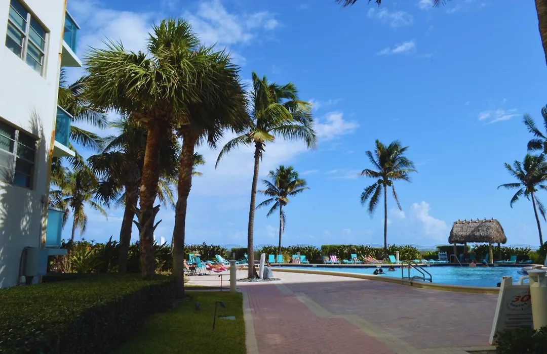 Amazing Beachfront Condo At Tides On Hollywood Beach Luxury Resort-1