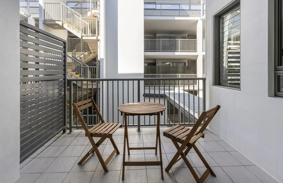 Beaches On Lammermoor Apartments-1