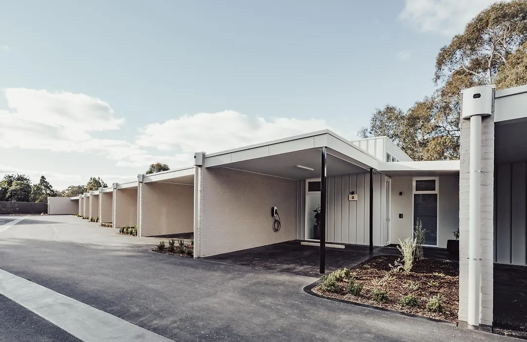 Clare Hillside Apartments-1