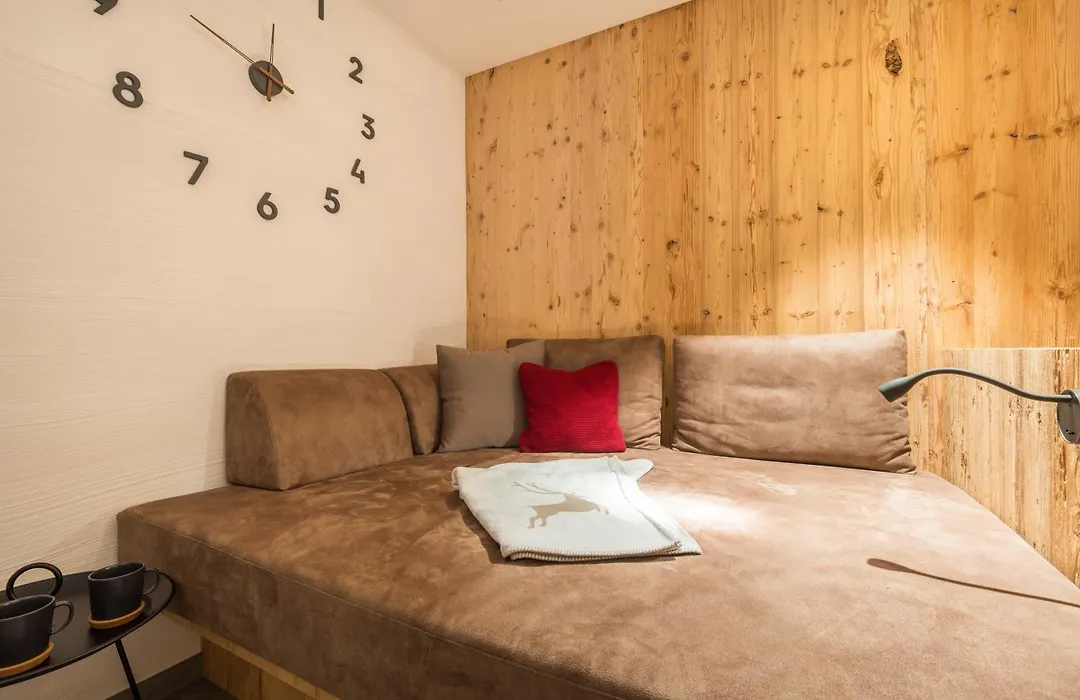 Apart-Hotel Dreisonnenhof-1