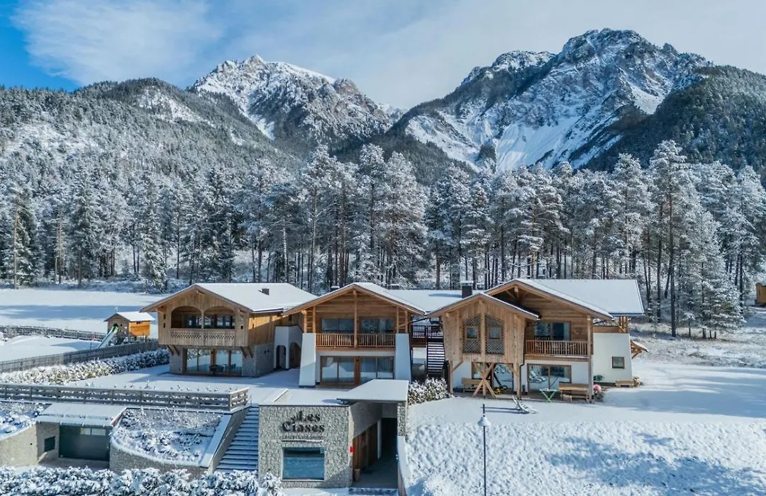 Les Ciases Chalets Dolomites-1