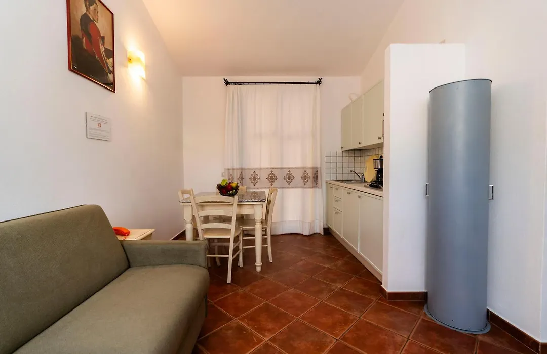 Borgo Degli Ulivi-1