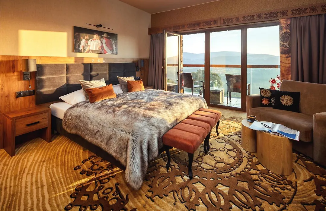 Zloty Gron Resort & Spa-1