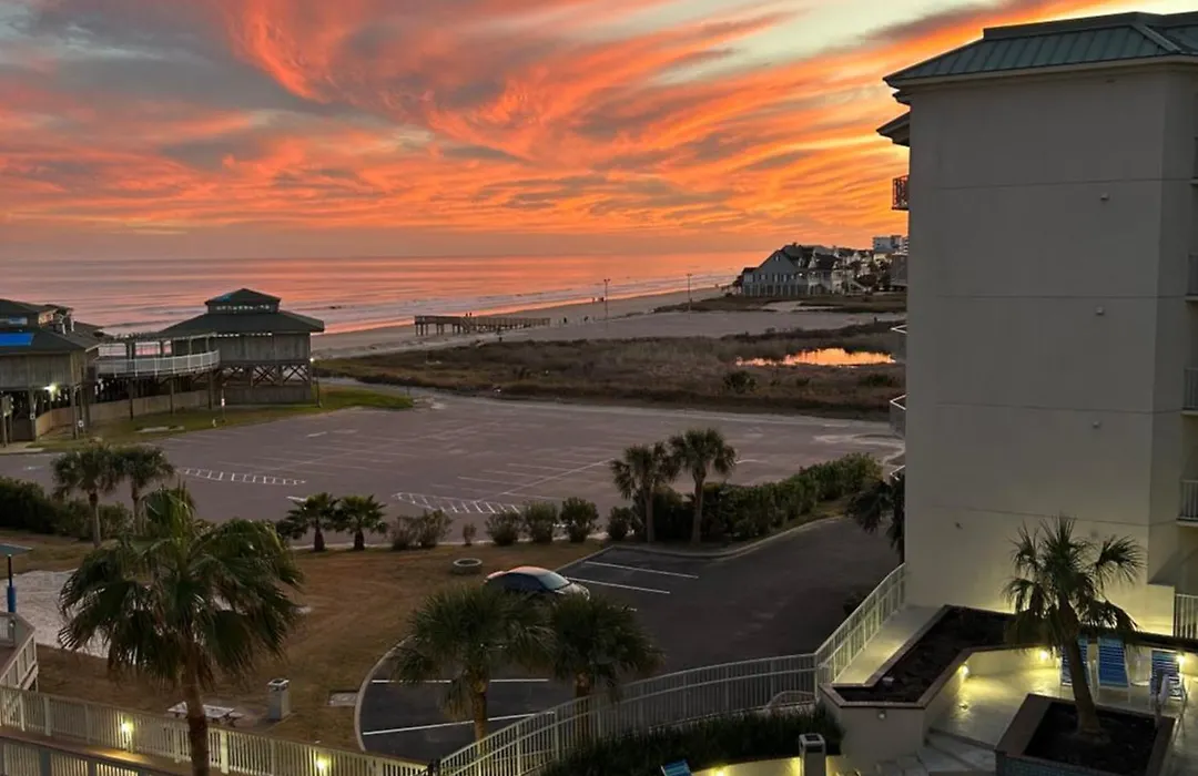Holiday Inn Club Vacations Galveston Beach Resort-1