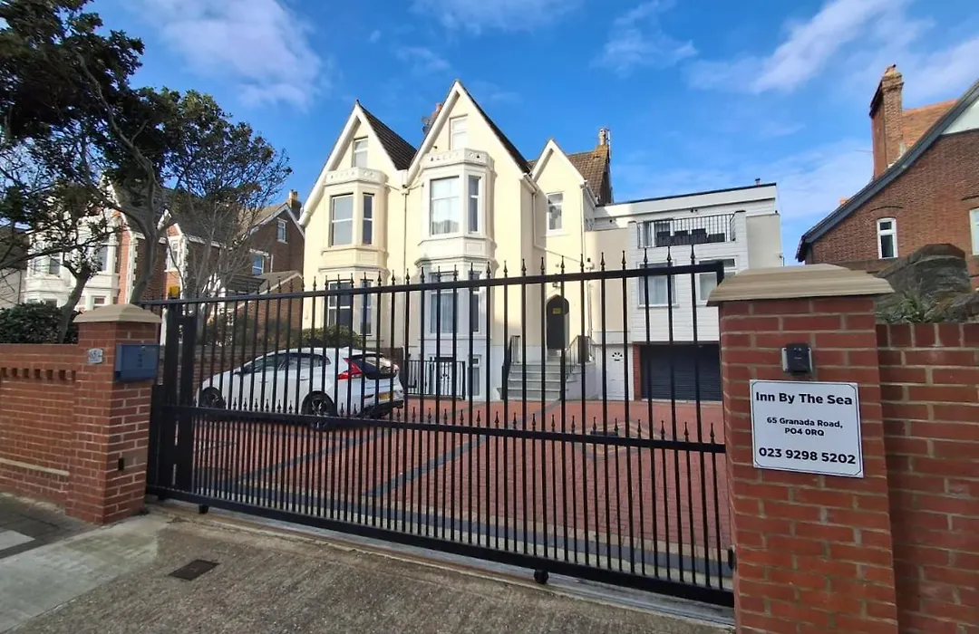 Inn By The Sea, Portsmouth, Parking Ev 22Kw Available-1