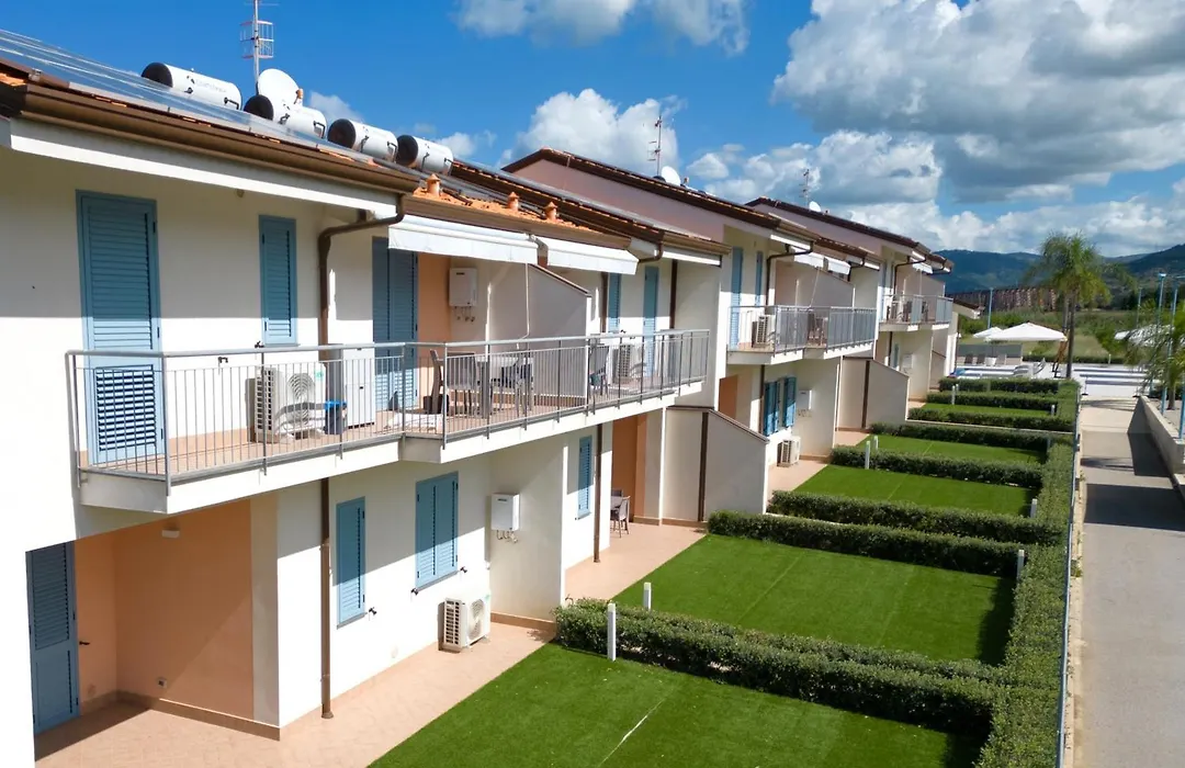 Icaro Apartments-1