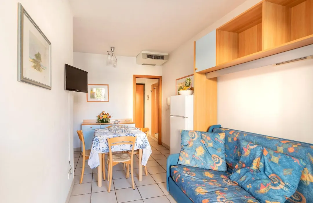 Residence Brezza Di Mare-1